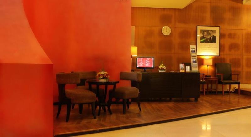 Grand Suka Hotel Pekanbaru Exterior foto