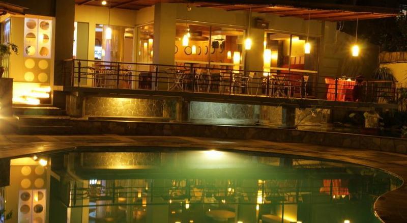 Grand Suka Hotel Pekanbaru Exterior foto