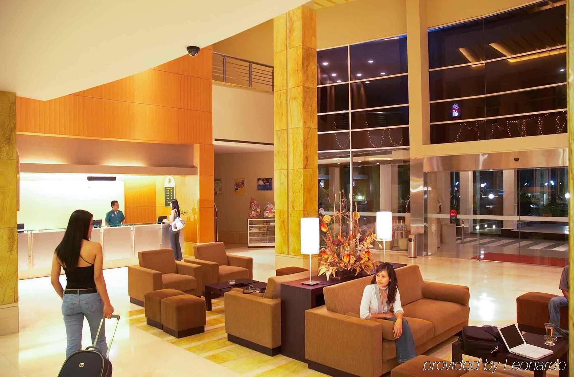Grand Suka Hotel Pekanbaru Exterior foto